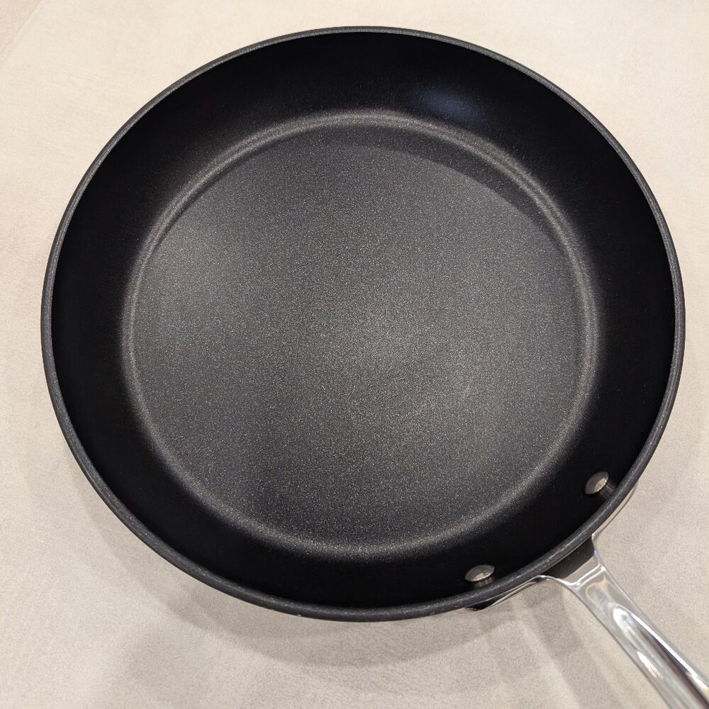 All-Clad HA1 Hard Anodized 10 inch fry pan
